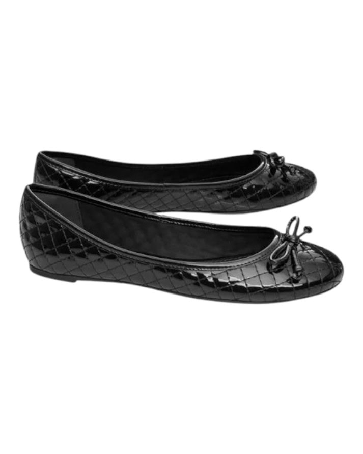 sapatilha verniz anzeli clássica atemporal